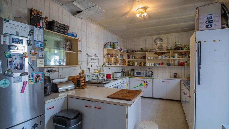 4 Bedroom Property for Sale in Sea Point Western Cape